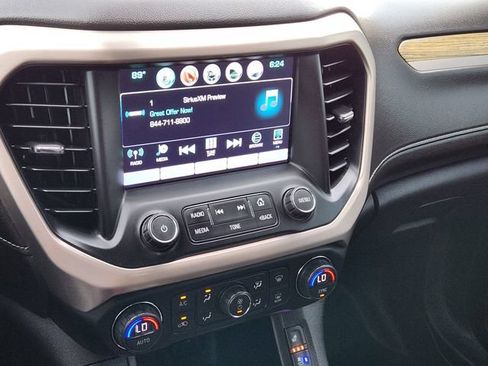 Used 2019 GMC Acadia Denali w/ Technology Package AWD/4WD image 18