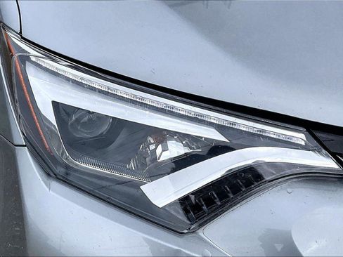 Used 2017 Toyota RAV4 Limited w/ Advanced Technology Package image 29