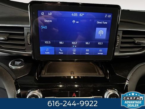 Used 2024 Ford Explorer ST-Line w/ Class IV Trailer Tow Package AWD/4WD image 5