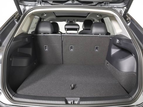 New 2026 Volkswagen Tiguan SE AWD/4WD image 39