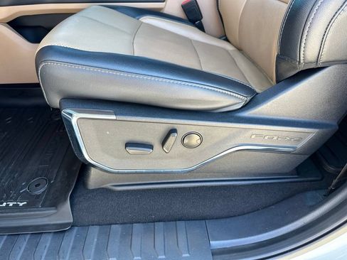 Used 2024 Ford F250 Lariat w/ Sport Appearance Package AWD/4WD image 16