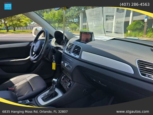 Used 2017 Audi Q3 2.0T Premium FWD image 25