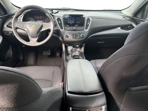 Used 2024 Chevrolet Malibu LT image 12