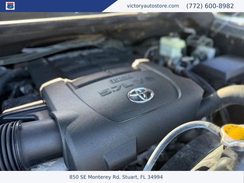 Used 2015 Toyota Tundra SR5 w/ SR5 Upgrade Package AWD/4WD image 64