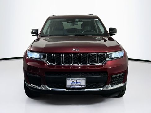 Used 2021 Jeep Grand Cherokee L Limited image 2