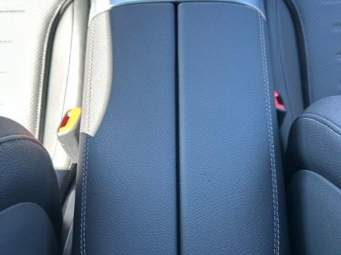 Used 2026 Mercedes-Benz GLC 300 4MATIC image 33