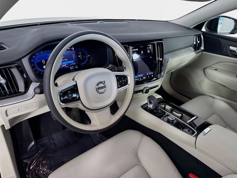 Used 2024 Volvo S60 T8 Plus w/ Climate Package image 10