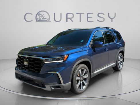 Used 2023 Honda Pilot Elite image 1