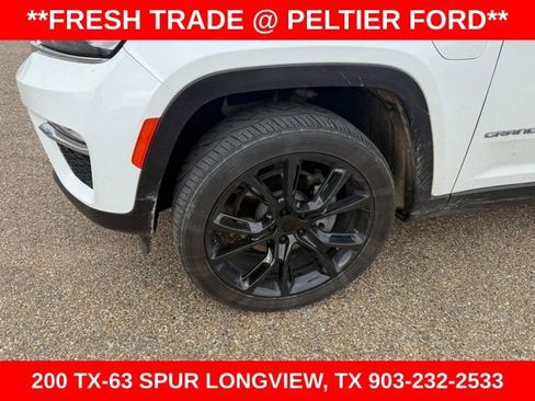 Used 2022 Jeep Grand Cherokee Limited 4xe image 4