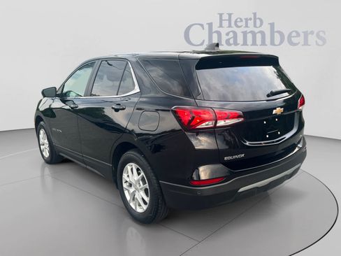 Used 2024 Chevrolet Equinox LT w/ LPO, Floor Liner Package AWD/4WD image 3