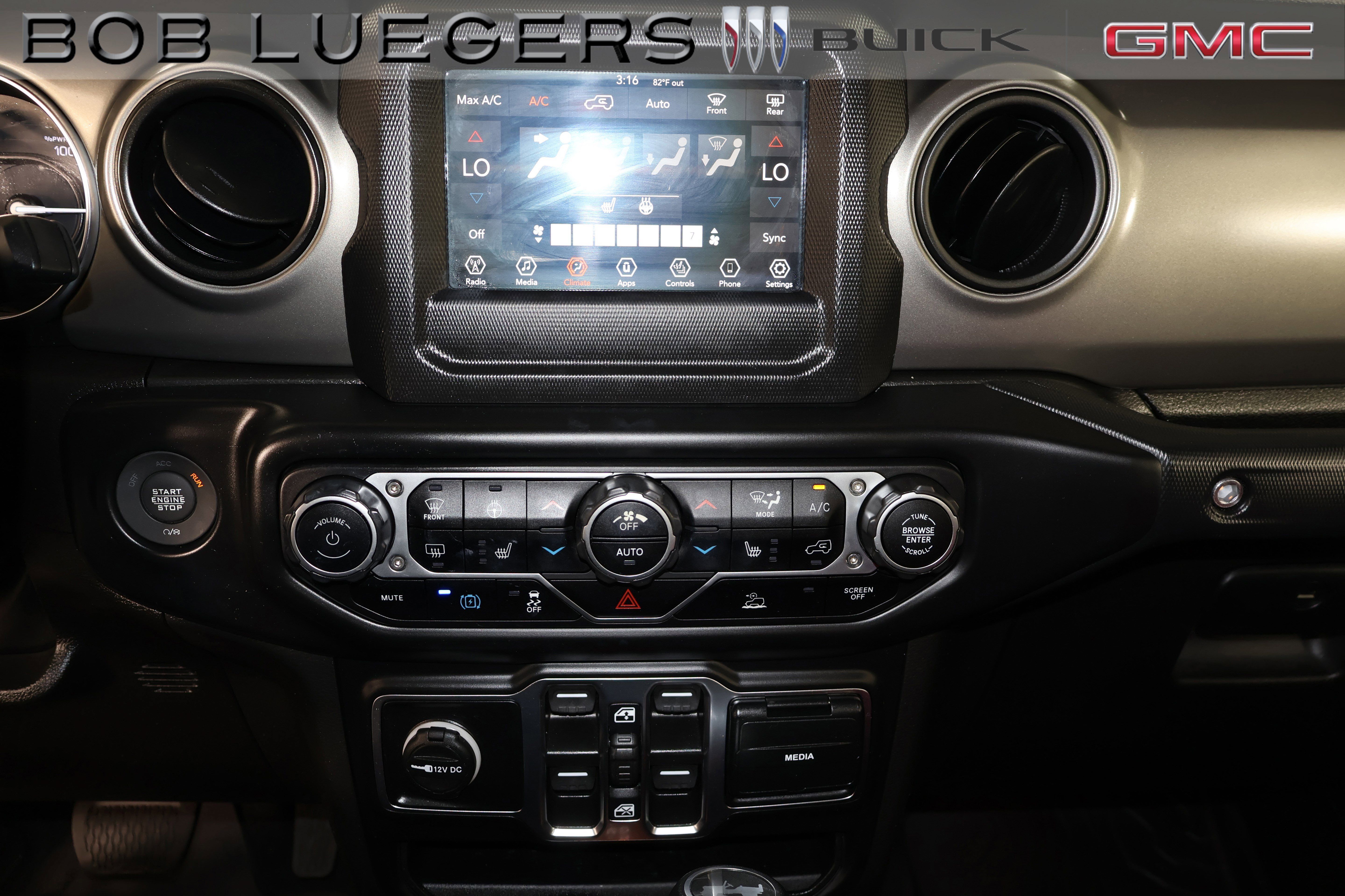 Used 2023 Jeep Wrangler Unlimited w/ Cold Weather Group AWD/4WD image 20