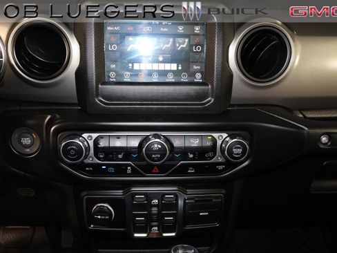 Used 2023 Jeep Wrangler Unlimited w/ Cold Weather Group AWD/4WD image 20