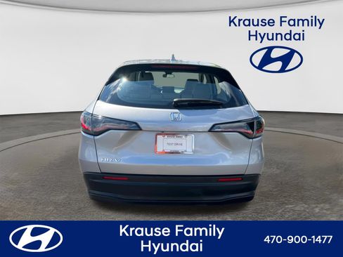 Used 2024 Honda HR-V LX image 7