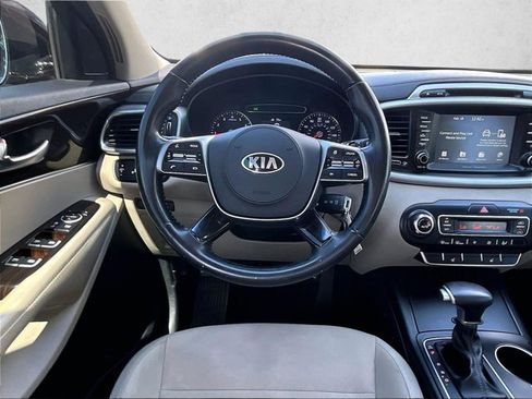 Used 2019 Kia Sorento LX w/ Option Group 020 image 6
