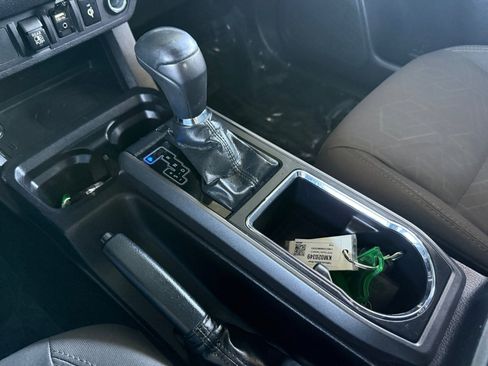 Used 2019 Toyota Tacoma TRD Sport RWD image 20