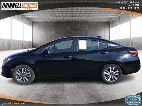 Used 2024 Nissan Versa SV FWD image 8