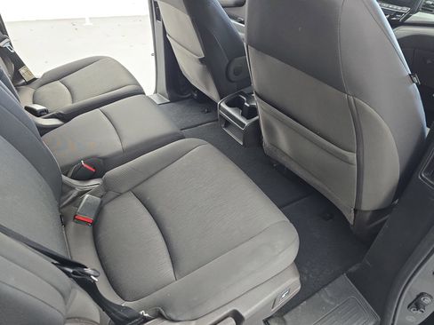 Used 2019 Honda Odyssey EX image 11
