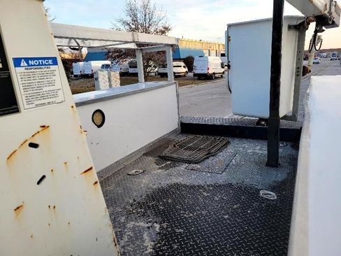 Used 2017 RAM 5500 Tradesman image 8