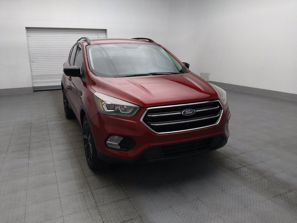 Used 2017 Ford Escape SE w/ SE Sport Appearance Package FWD image 13