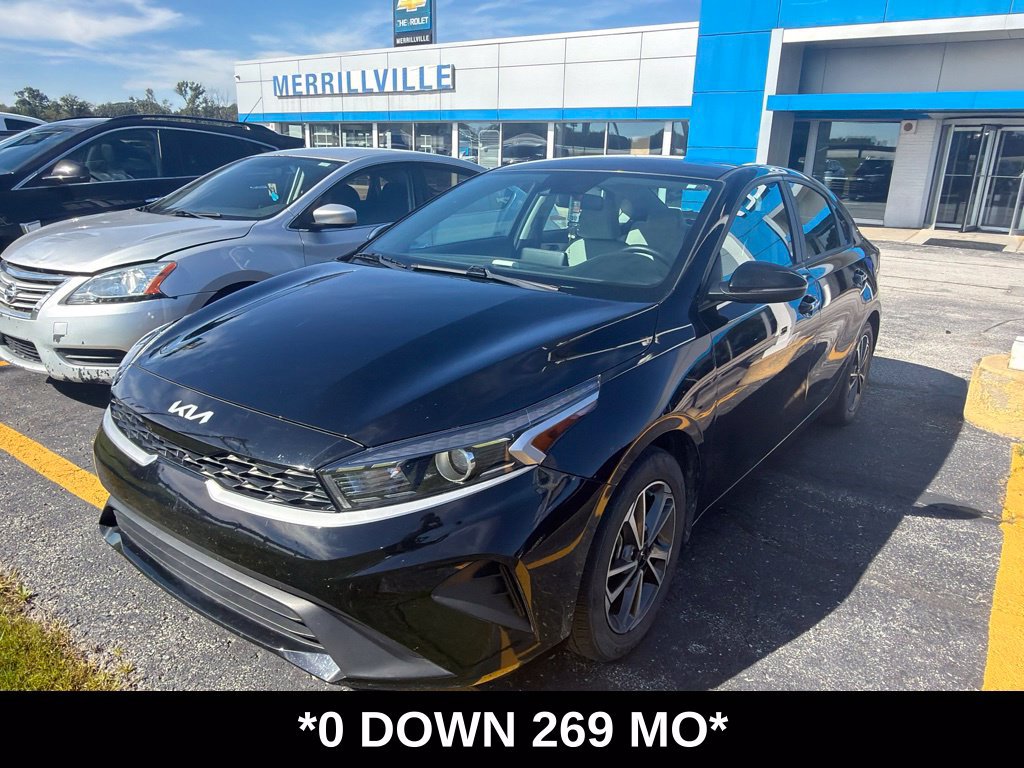 Used 2023 Kia Forte LXS w/ LXS Technology Package FWD image 1