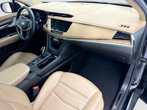 Used 2024 Cadillac XT5 Premium Luxury w/ Platinum Package FWD image 15