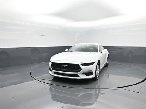 New 2026 Ford Mustang Coupe image 3
