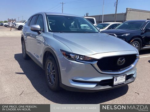 Used 2021 MAZDA CX-5 Touring FWD image 3
