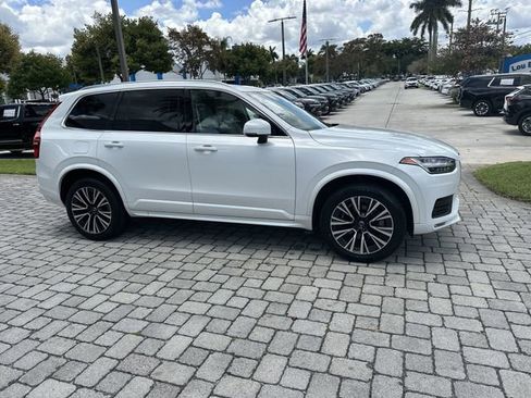 Used 2020 Volvo XC90 T6 Momentum AWD/4WD image 15