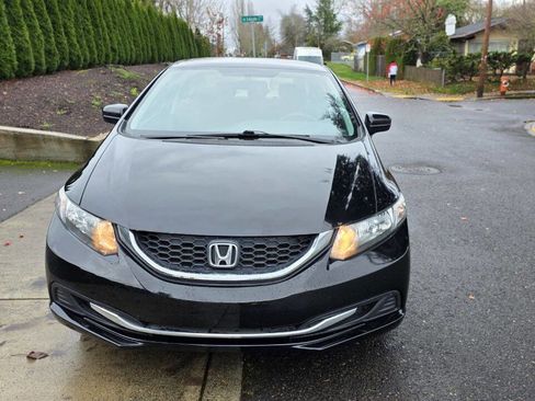 Used 2014 Honda Civic LX image 2