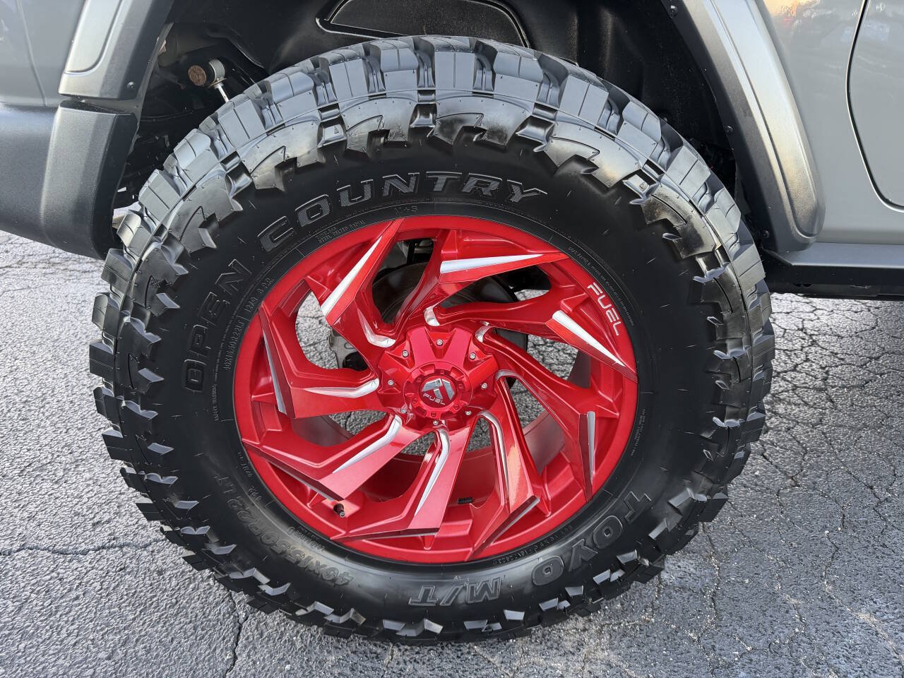 Used 2020 Jeep Wrangler Sport AWD/4WD image 23