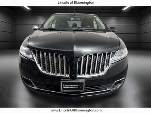 Used 2013 Lincoln MKX AWD image 9