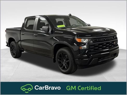 Used 2025 Chevrolet Silverado 1500 Custom w/ Turbomax Blackout Package image 1