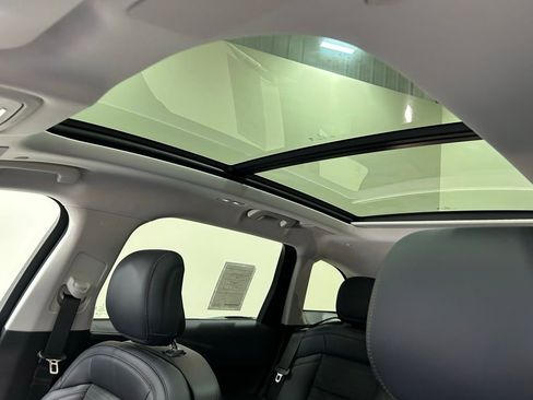 New 2026 Lincoln Nautilus Reserve image 27