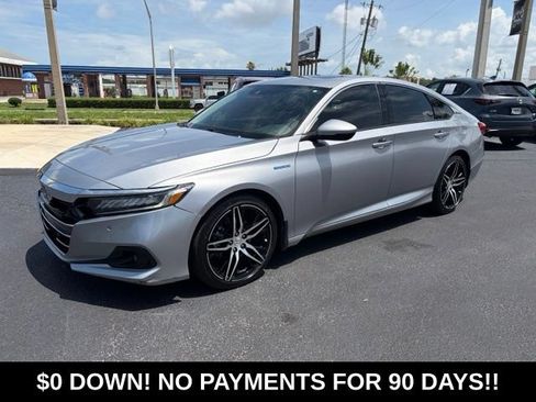 Used 2022 Honda Accord Touring image 3
