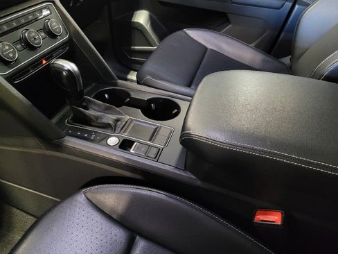 Used 2021 Volkswagen Atlas SE FWD image 26