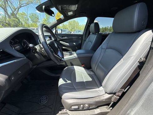 Certified 2023 Buick Enclave Essence AWD/4WD image 18