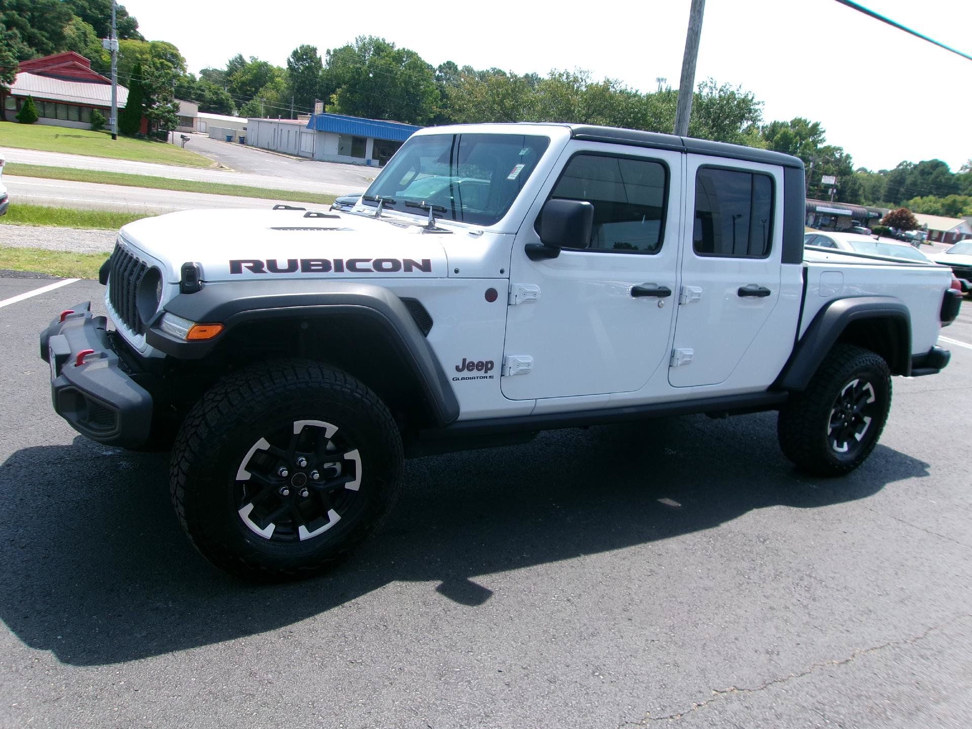 Used 2026 Jeep Gladiator Rubicon AWD/4WD image 7