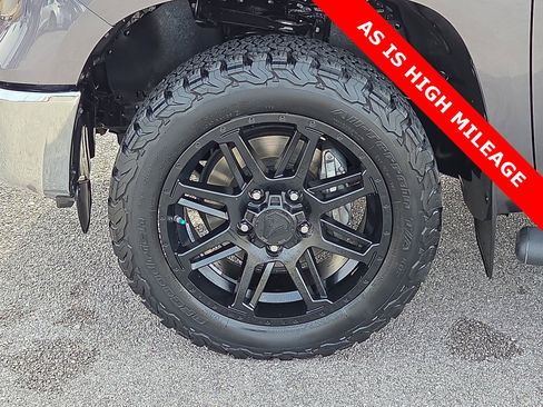 Used 2019 Toyota Tundra SR5 image 7