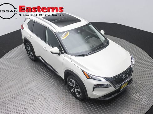 Used 2023 Nissan Rogue SL w/ SL Premium Package AWD/4WD image 3