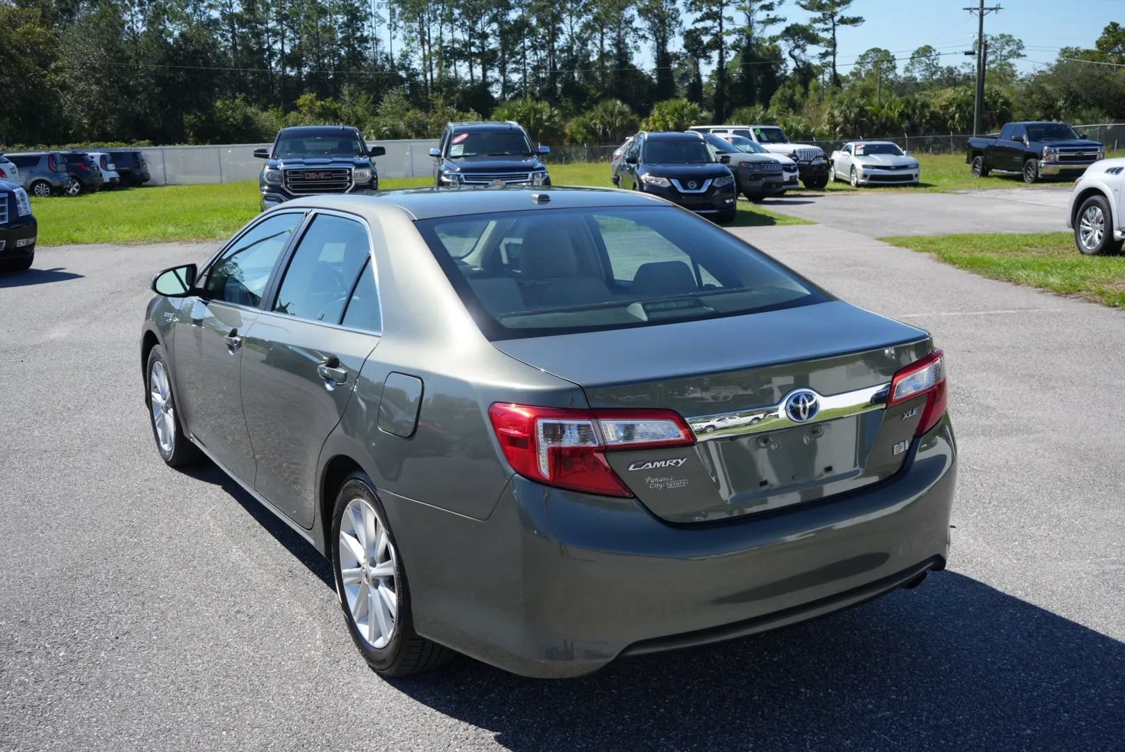 Used 2012 Toyota Camry XLE w/ Convenience Pkg FWD image 21