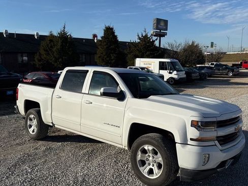 Used 2016 Chevrolet Silverado 1500 LT w/ All Star Edition image 4
