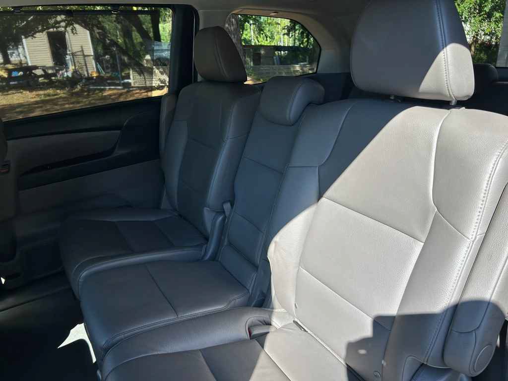 Used 2015 Honda Odyssey EX-L image 9