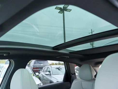 New 2026 Hyundai Tucson Limited image 11