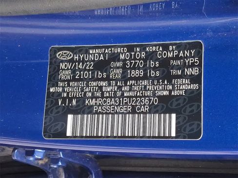 Used 2023 Hyundai Venue SEL image 26