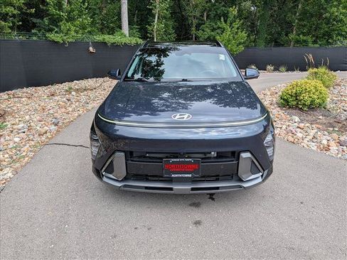 Certified 2024 Hyundai Kona Limited FWD image 8