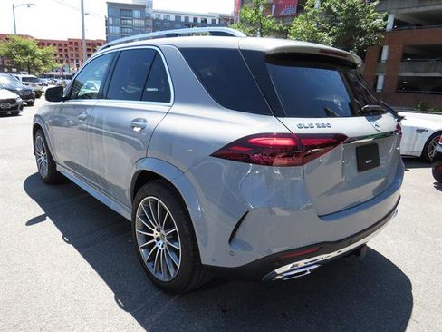 Used 2024 Mercedes-Benz GLE 350 4MATIC image 2