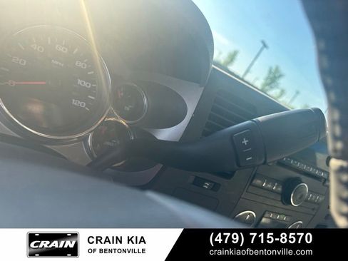 Used 2009 GMC Sierra 1500 SLE w/ Power Pack Plus AWD/4WD image 27
