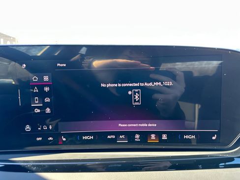 Certified 2025 Audi A5 2.0T Premium w/ Convenience Package AWD/4WD image 17