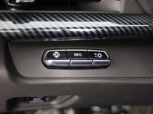 Used 2022 Chevrolet Corvette Stingray Premium Conv w/ Z51 Performance Package image 23