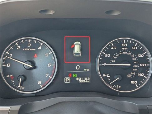 Certified 2024 Subaru Ascent Limited w/ Technology Package image 34